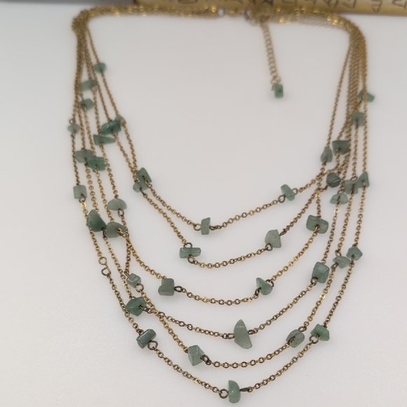 Gold and Jade Green Multi-Strand Necklace with Cascading Design - Picture 4 of 6